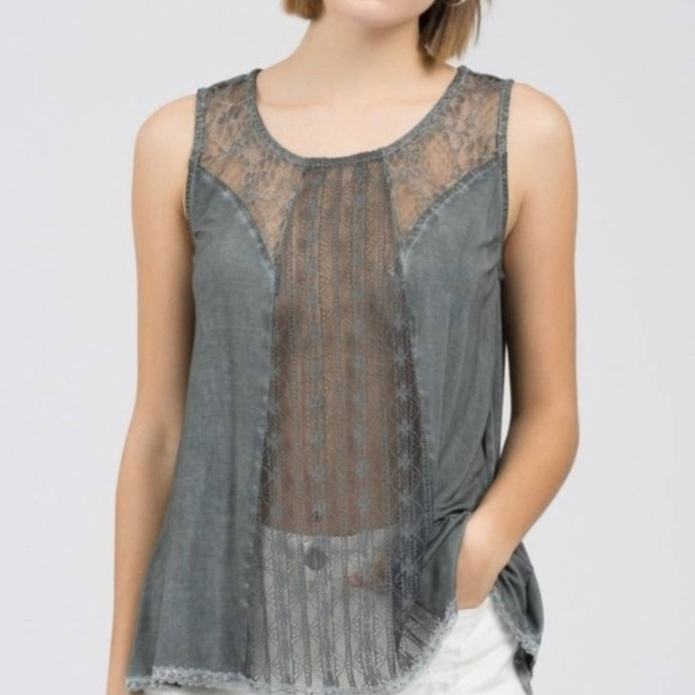 POL Gray Lace Sleeveless Tank